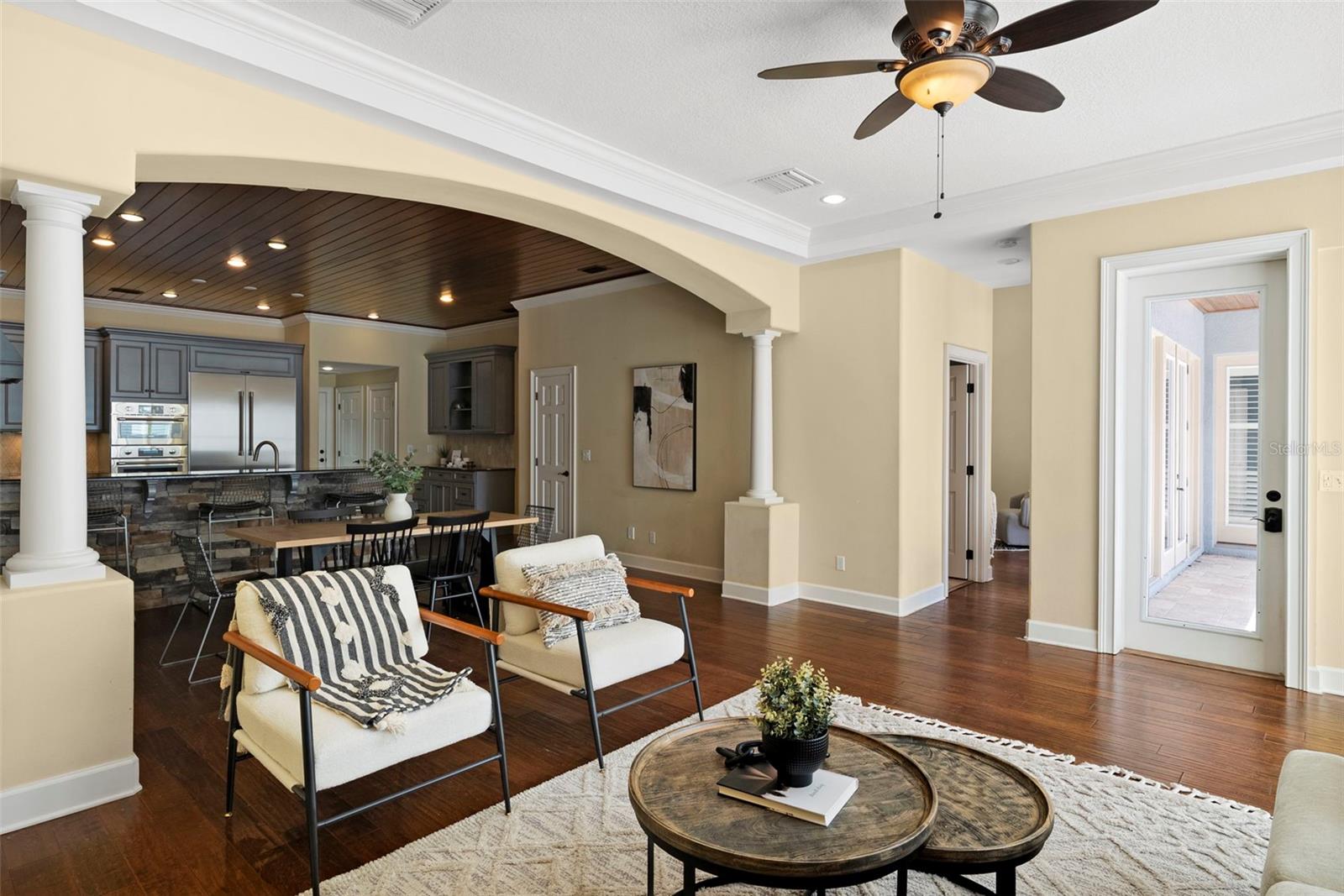 2689 Waters Edge Ct Property Photo 14