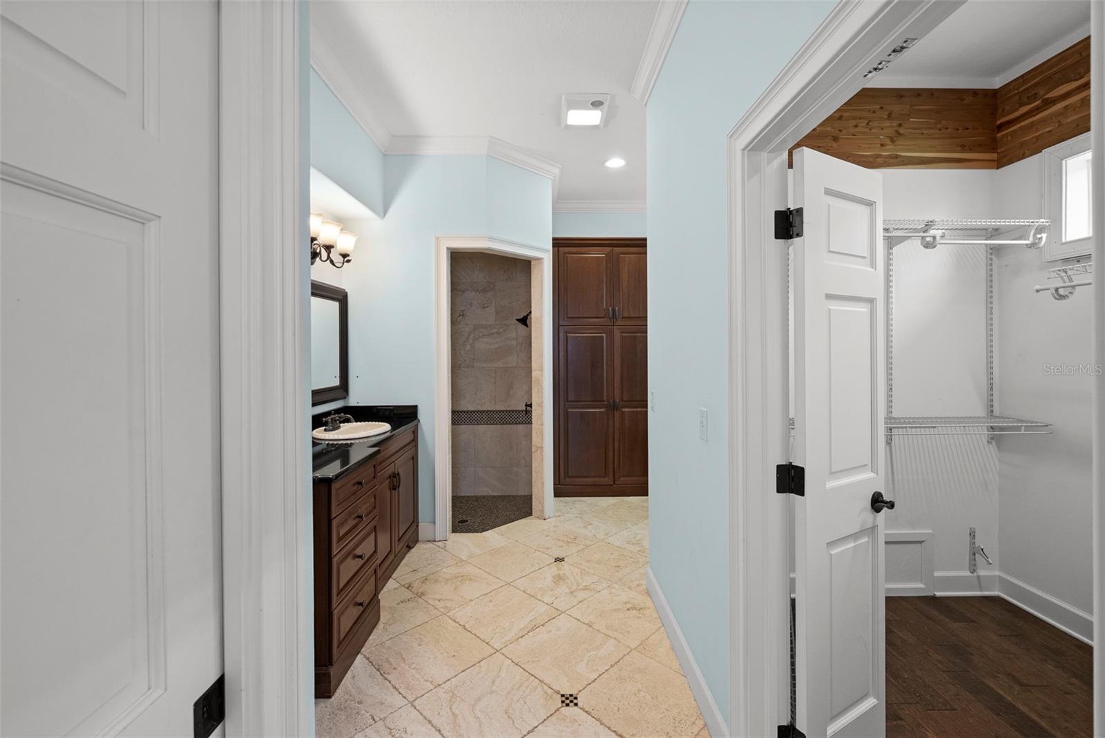 2689 Waters Edge Ct Property Photo 40