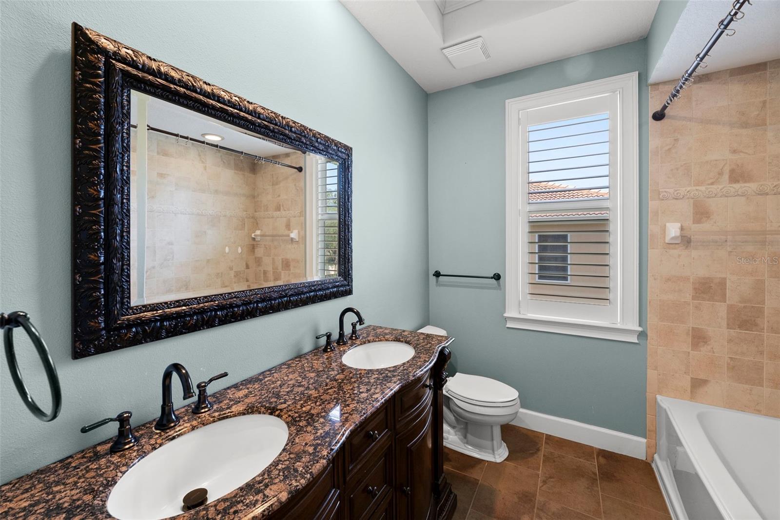 2689 Waters Edge Ct Property Photo 52