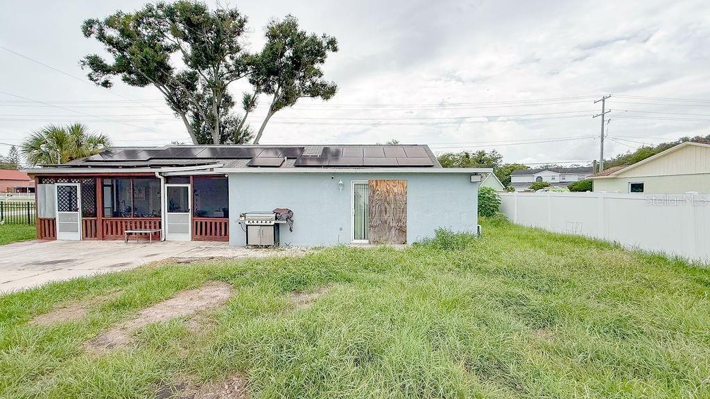 11001 N Armenia Ave Property Photo 36