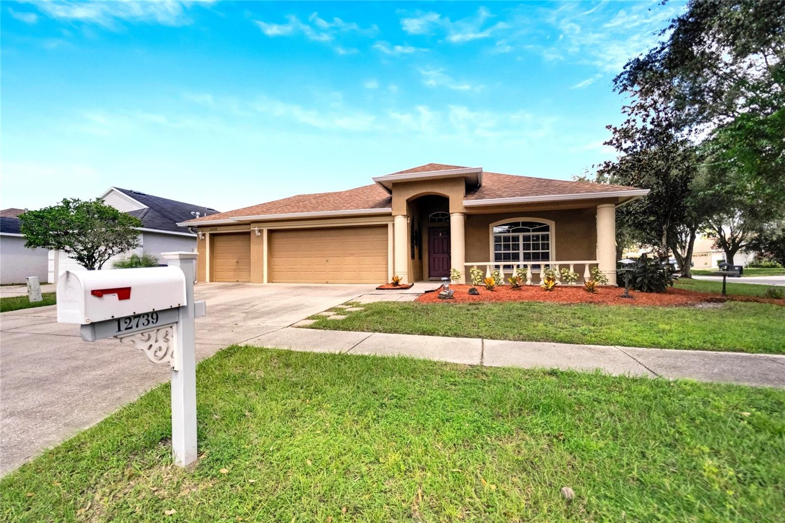 12739 STANDBRIDGE DR Property Photo 1