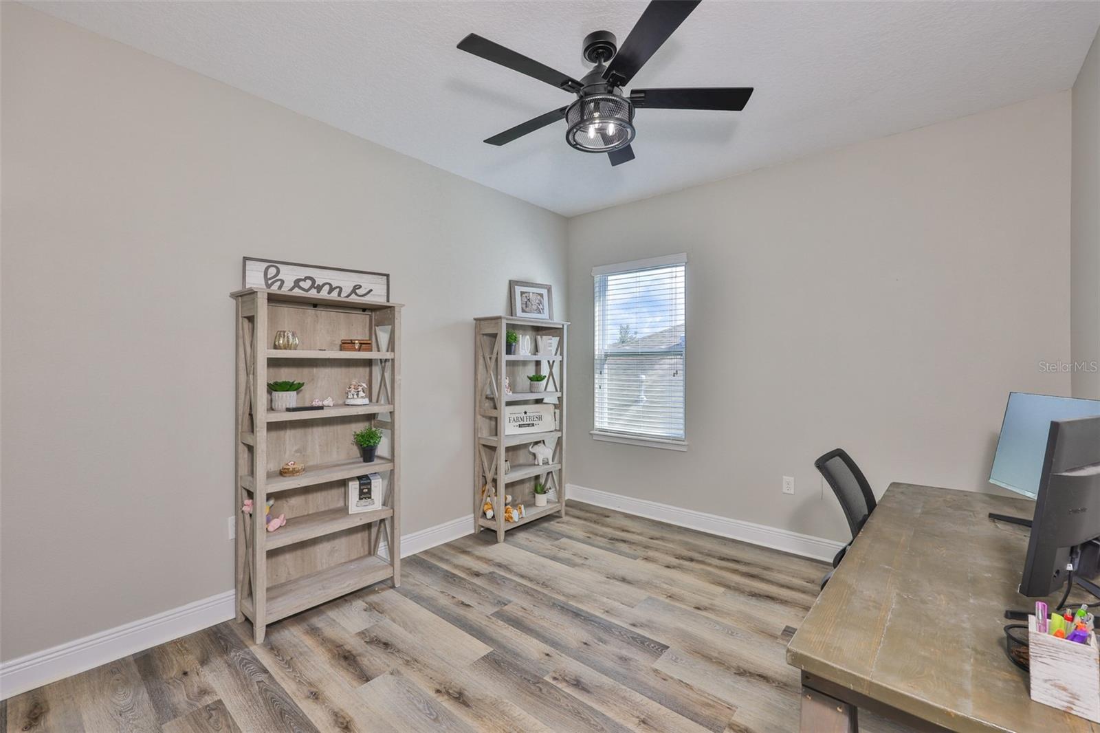 7912 Hampton Lake Dr Property Photo 25