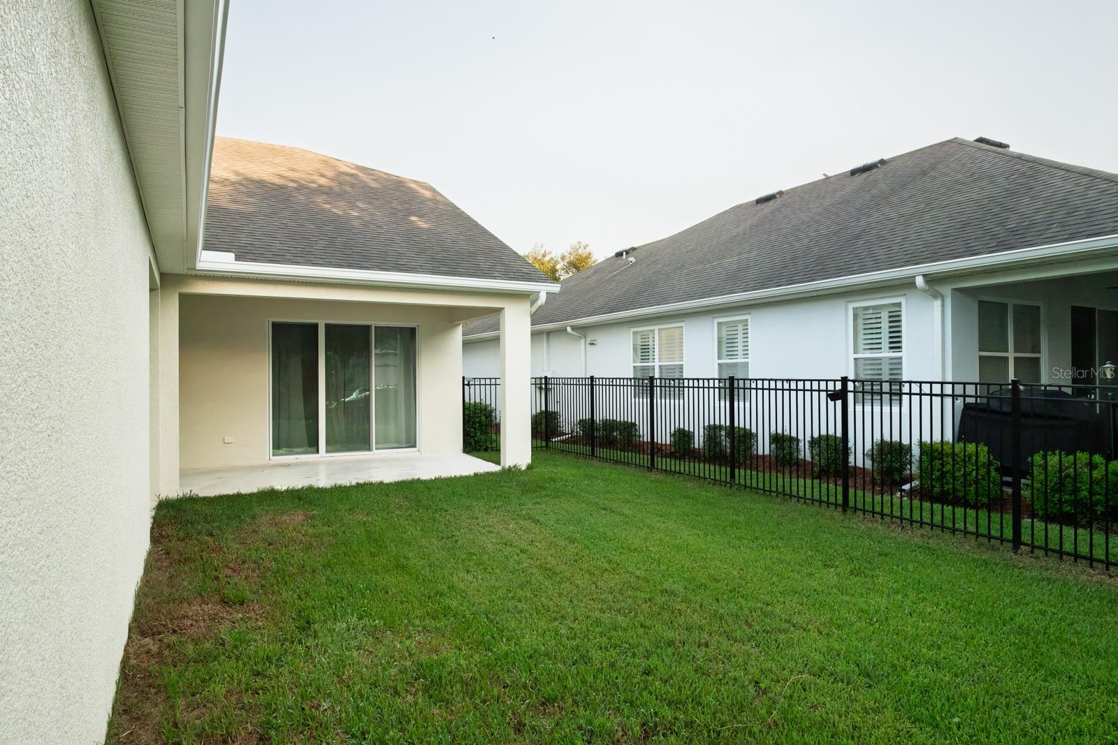 7912 Hampton Lake Dr Property Photo 31