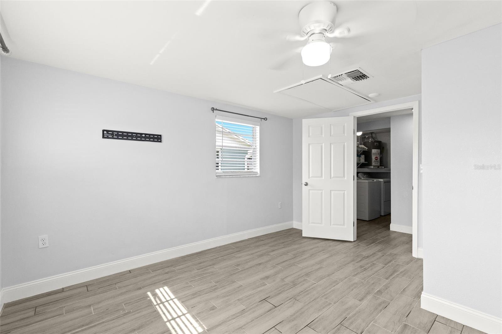 13916 Sommers Ave Property Photo 17