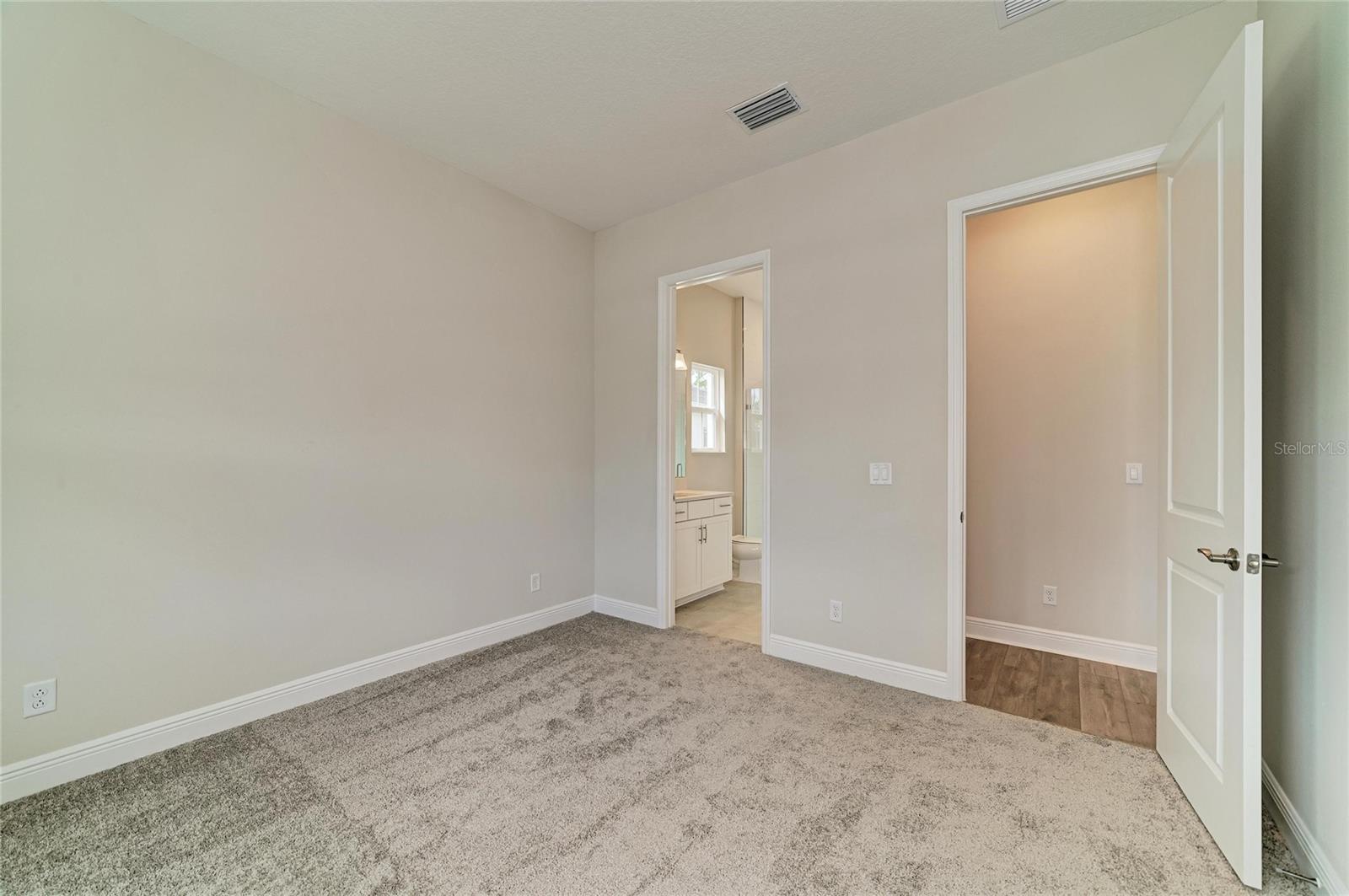 11340 Longleaf Pines Blvd Property Photo 23