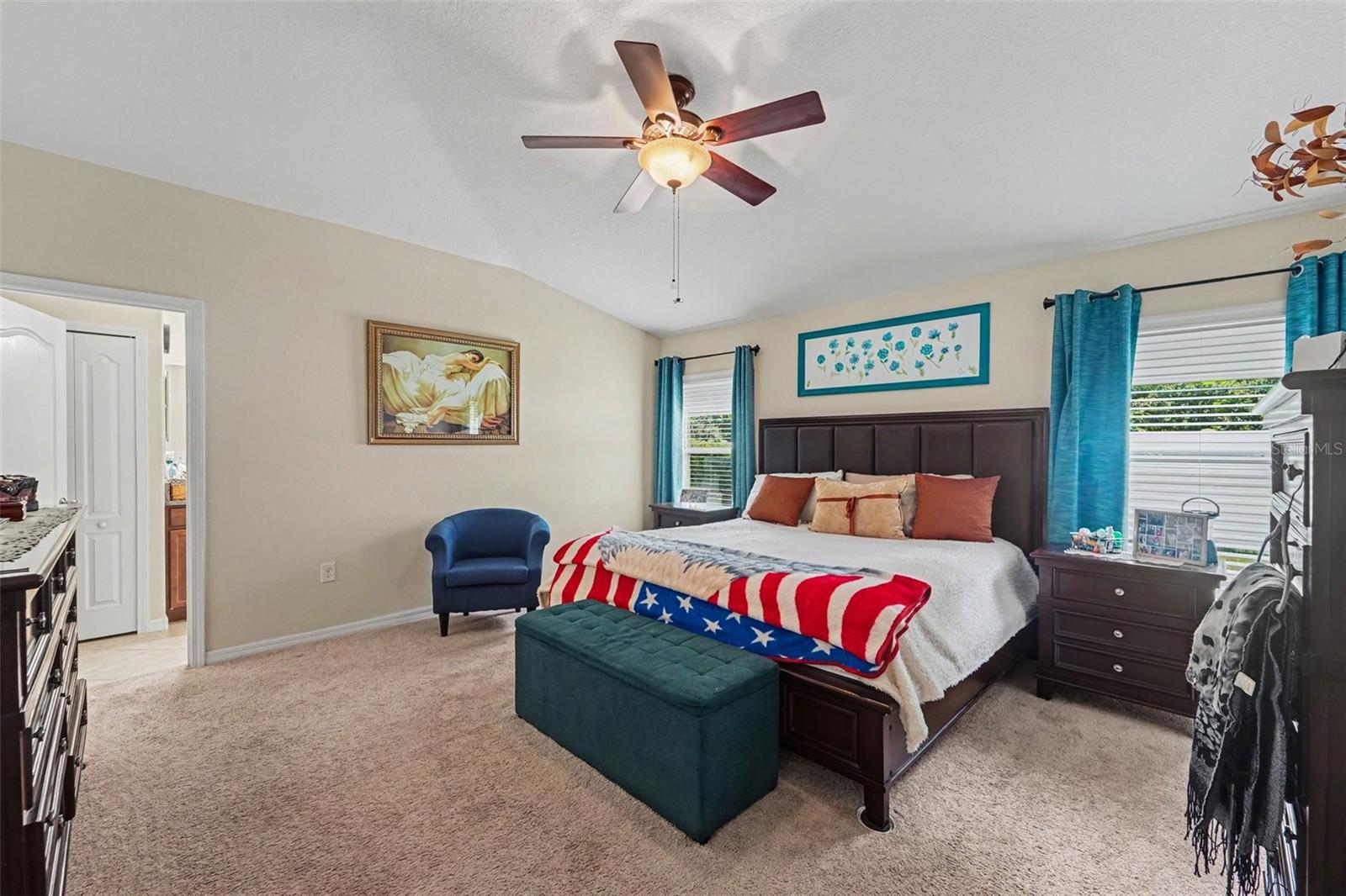 10048 Ives Loop Property Photo 17