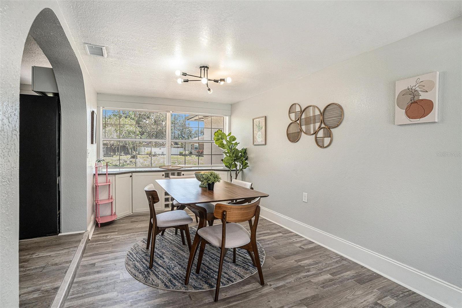 503 Prado Pl Property Photo 2