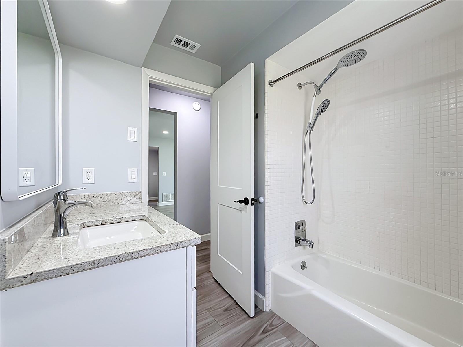 2178 Waterside Dr Property Photo 57