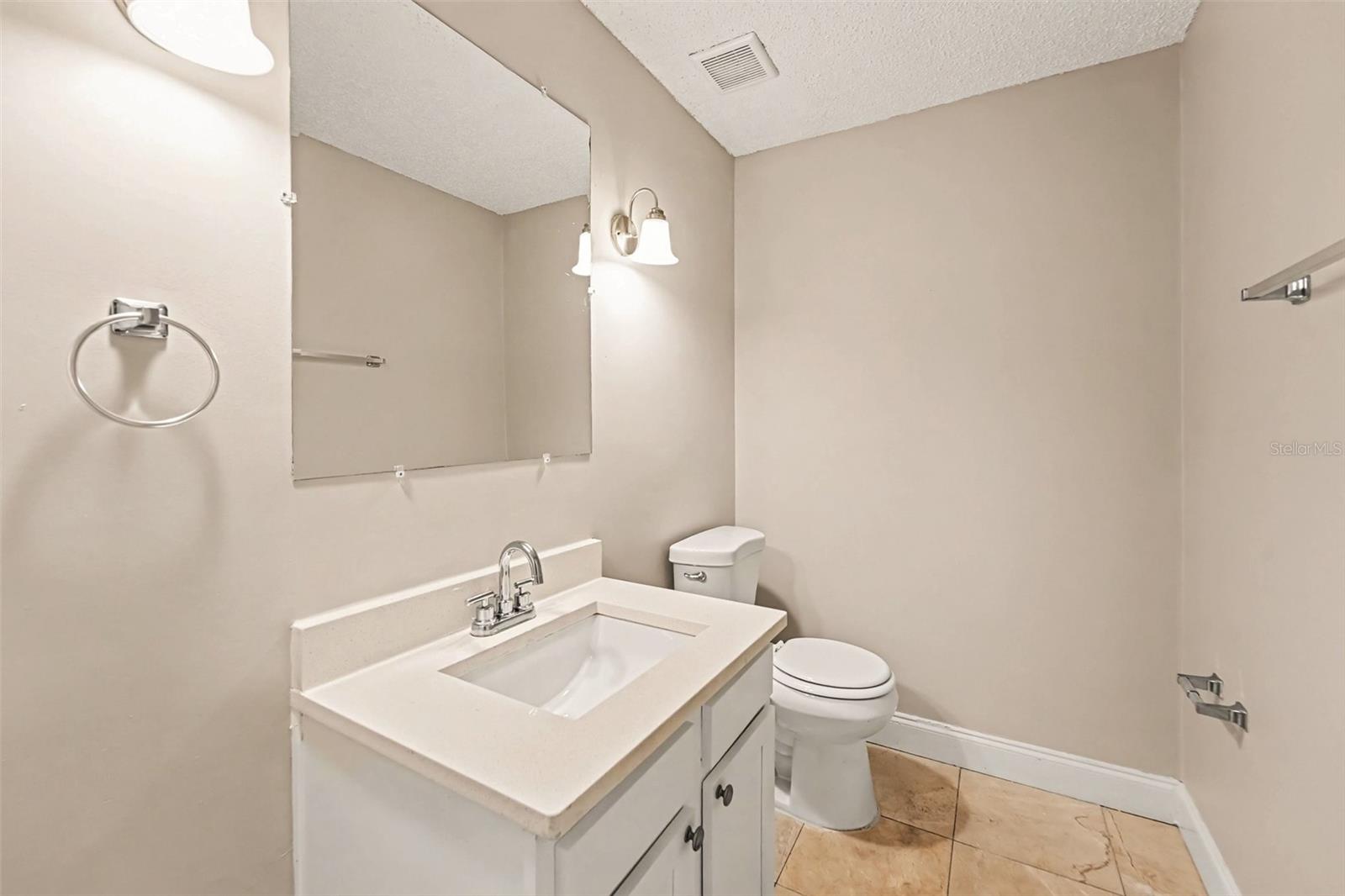 9160 136th Way Property Photo 14