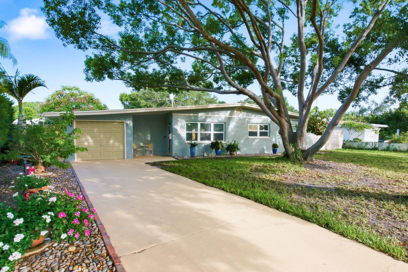 3280 56th Way N Property Photo 1