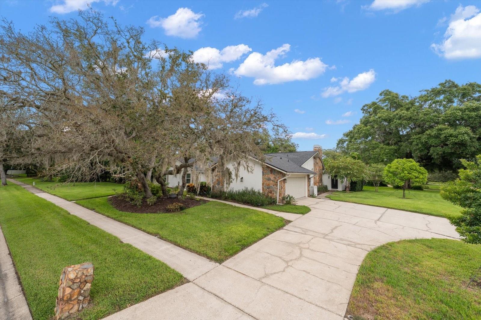 2423 Foxhead Way Property Photo 67