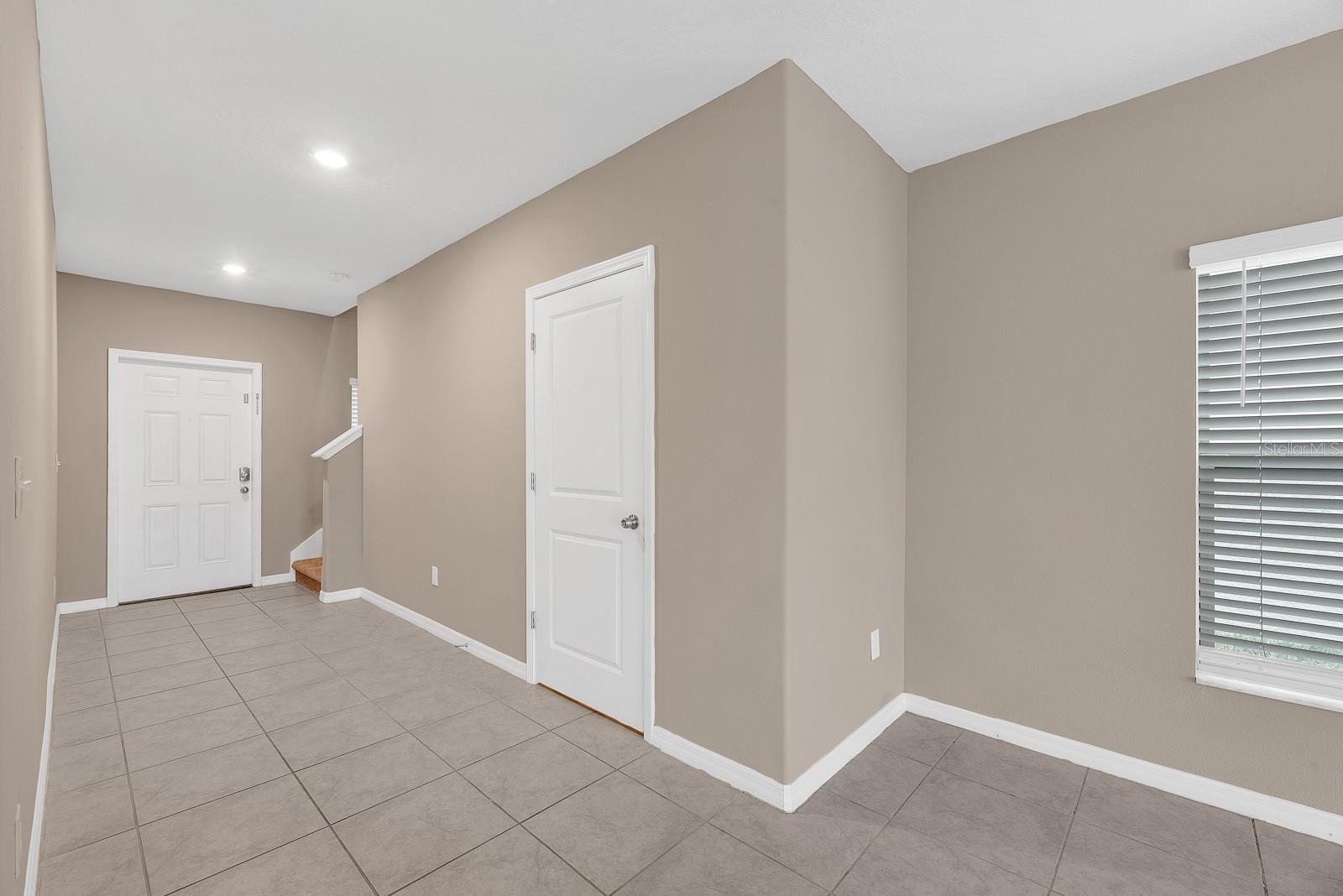 16630 Kingman Reef St Property Photo 4