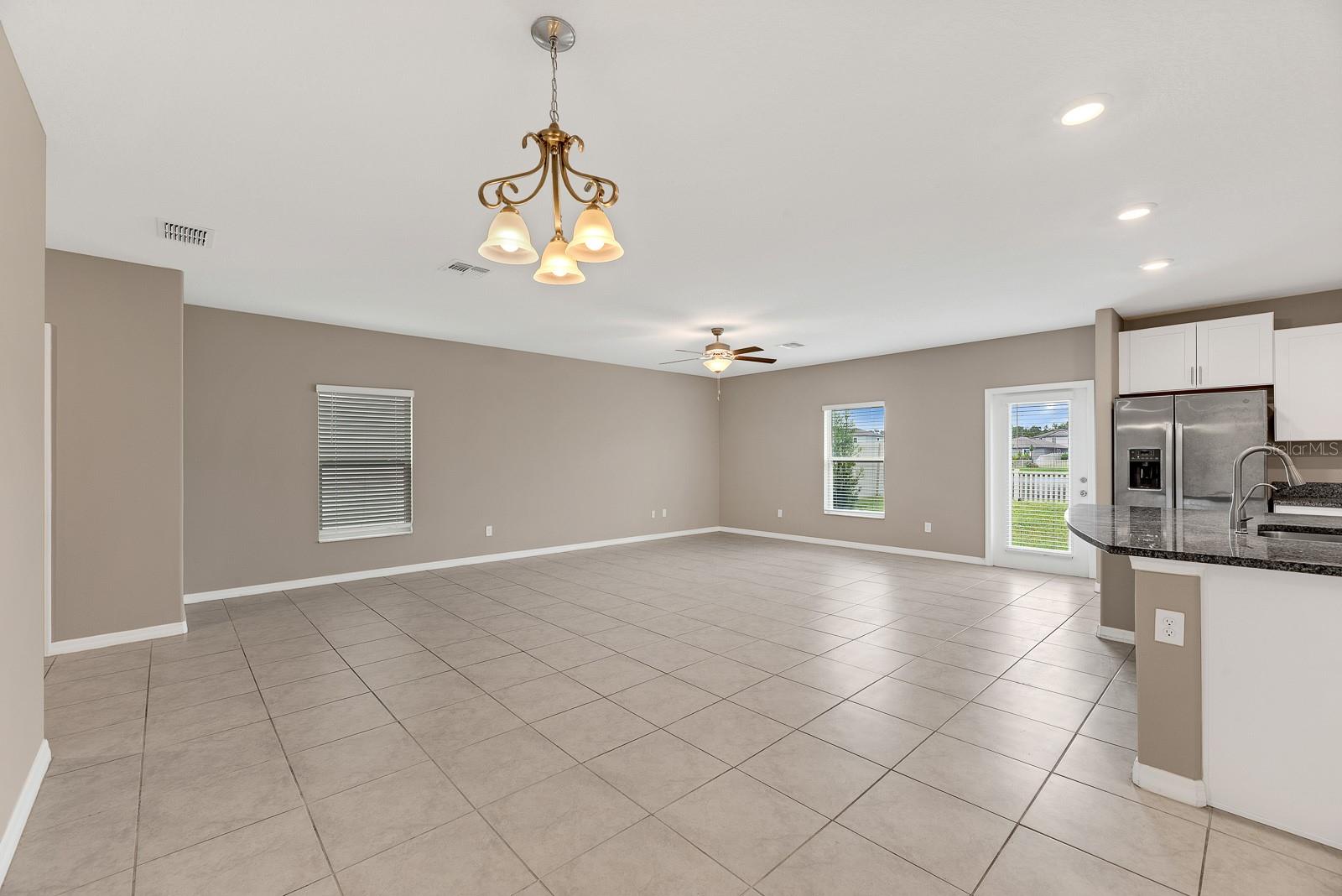 16630 Kingman Reef St Property Photo 8
