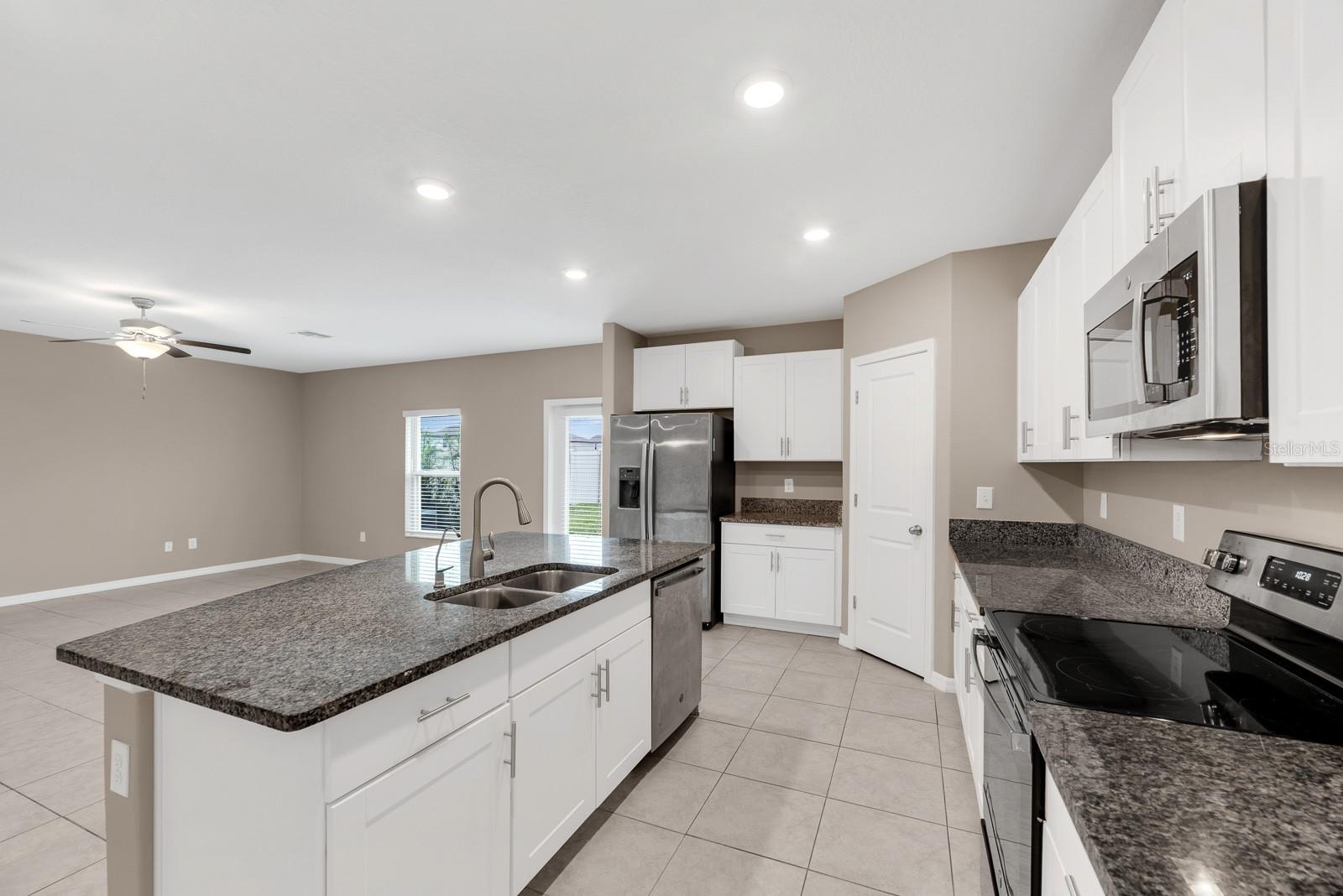 16630 Kingman Reef St Property Photo 10
