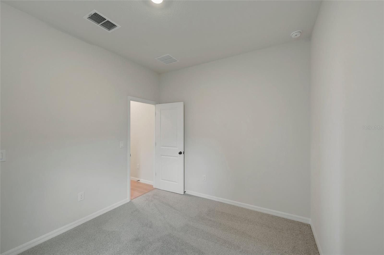 5254 Colony Vista Dr Property Photo 18