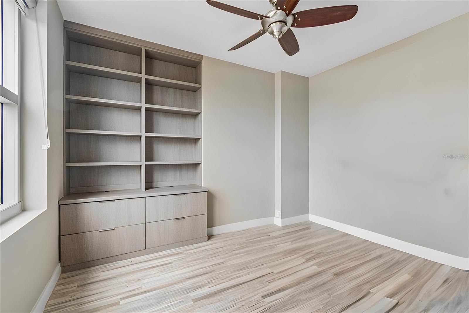 1120 E Kennedy Blvd #1030 Property Photo 45