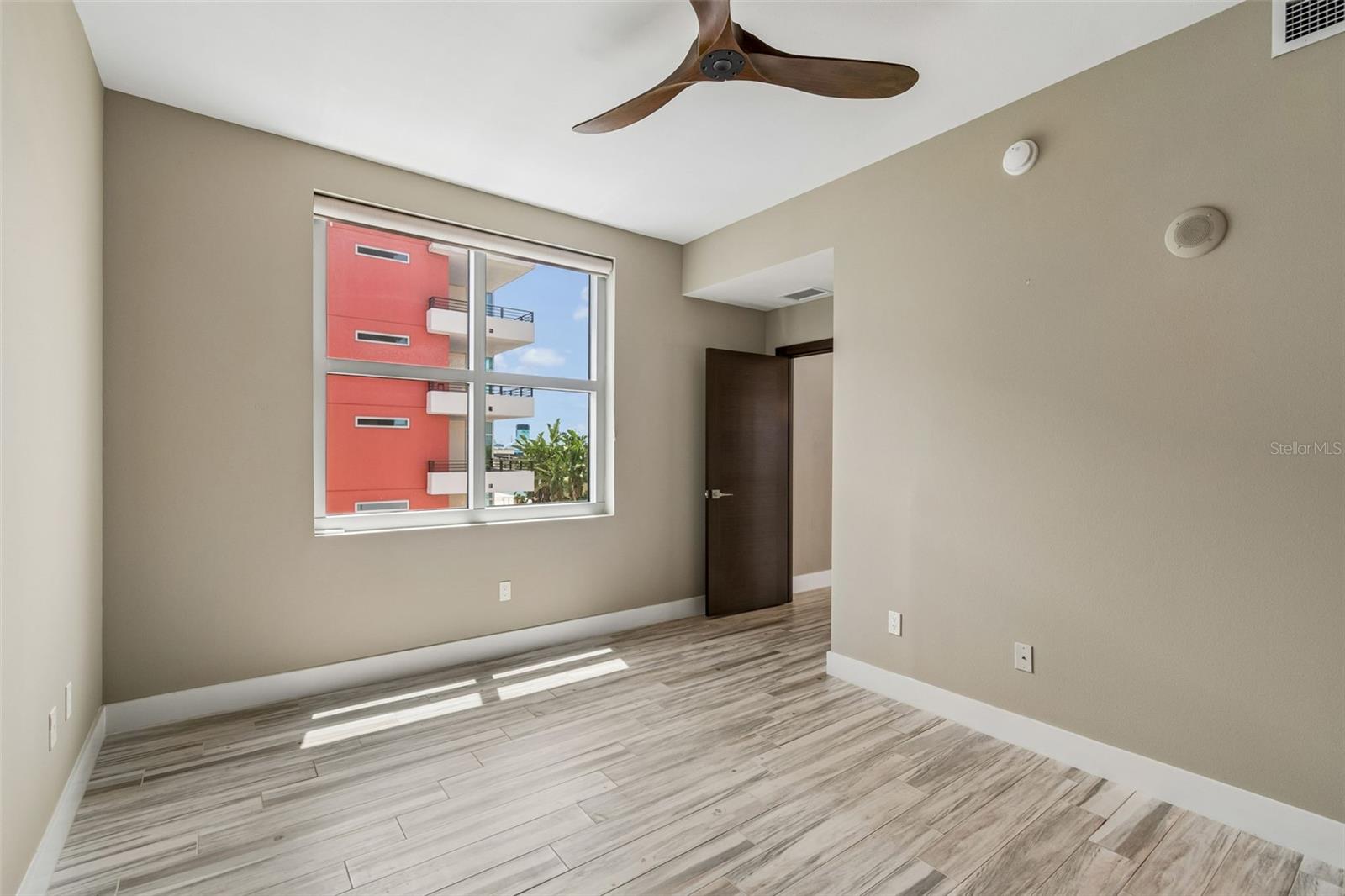 1120 E Kennedy Blvd #1030 Property Photo 53