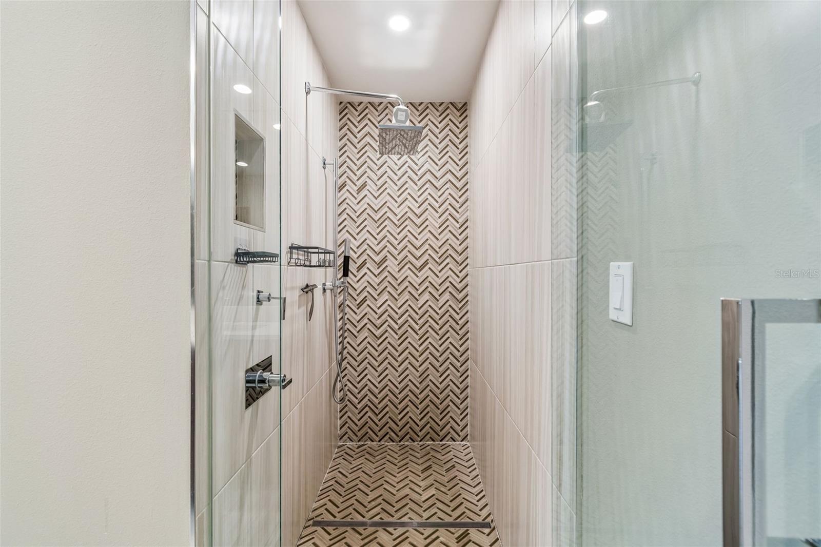 1120 E Kennedy Blvd #1030 Property Photo 56