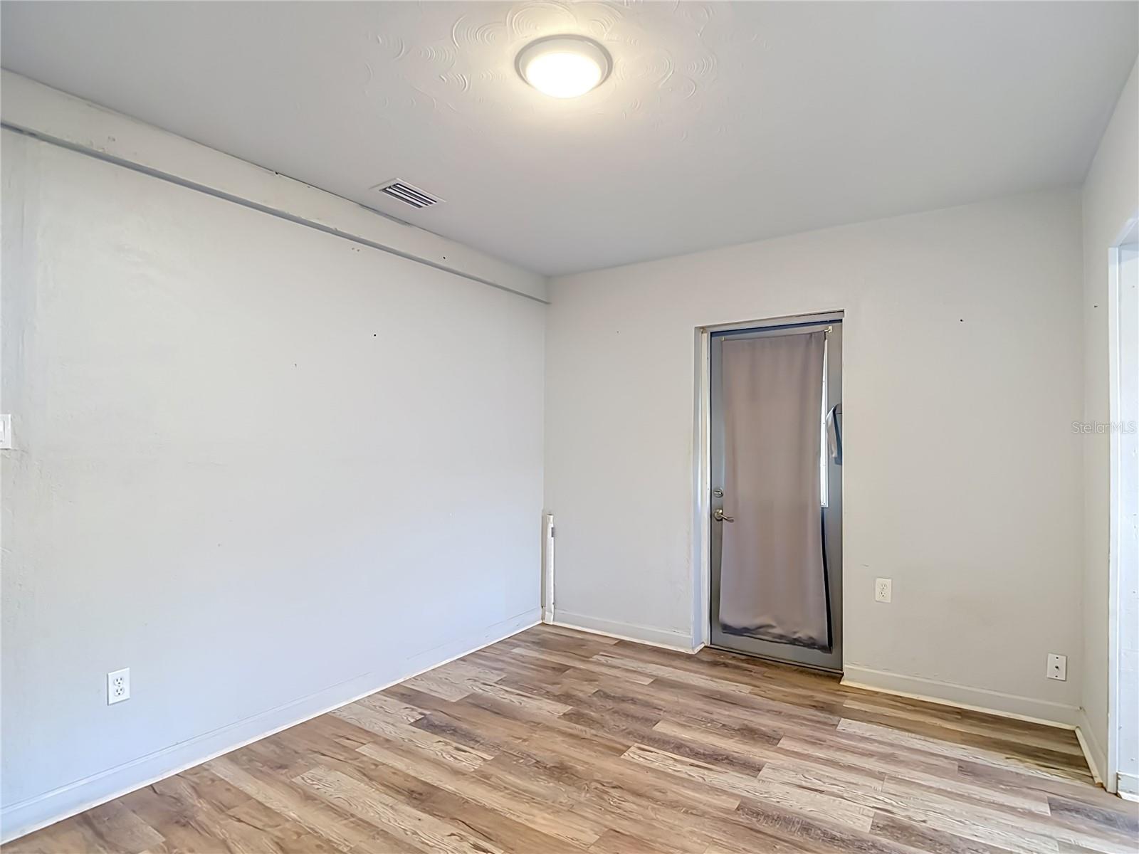 3313 W Kathleen St Property Photo 15