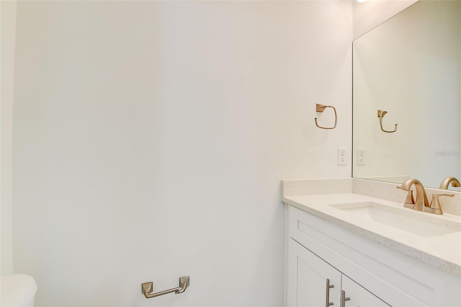 3889 Walker Rd Property Photo 14