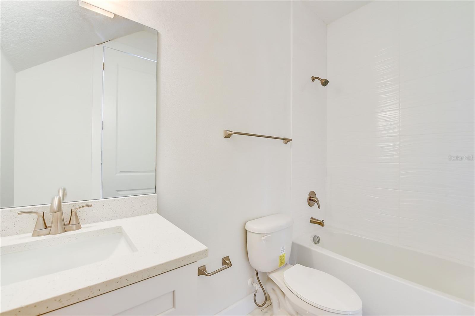 3889 Walker Rd Property Photo 25