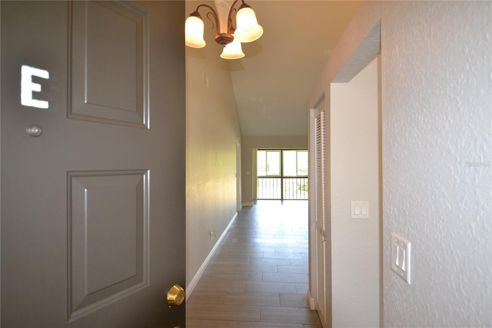 1801 E Lake Rd #9e Property Photo 2