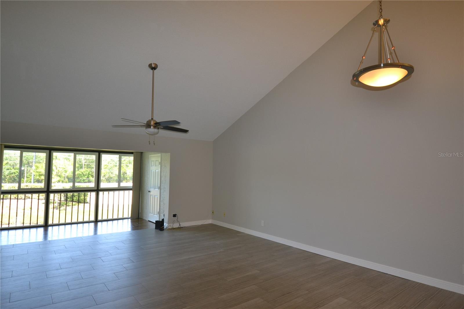 1801 E Lake Rd #9e Property Photo 12
