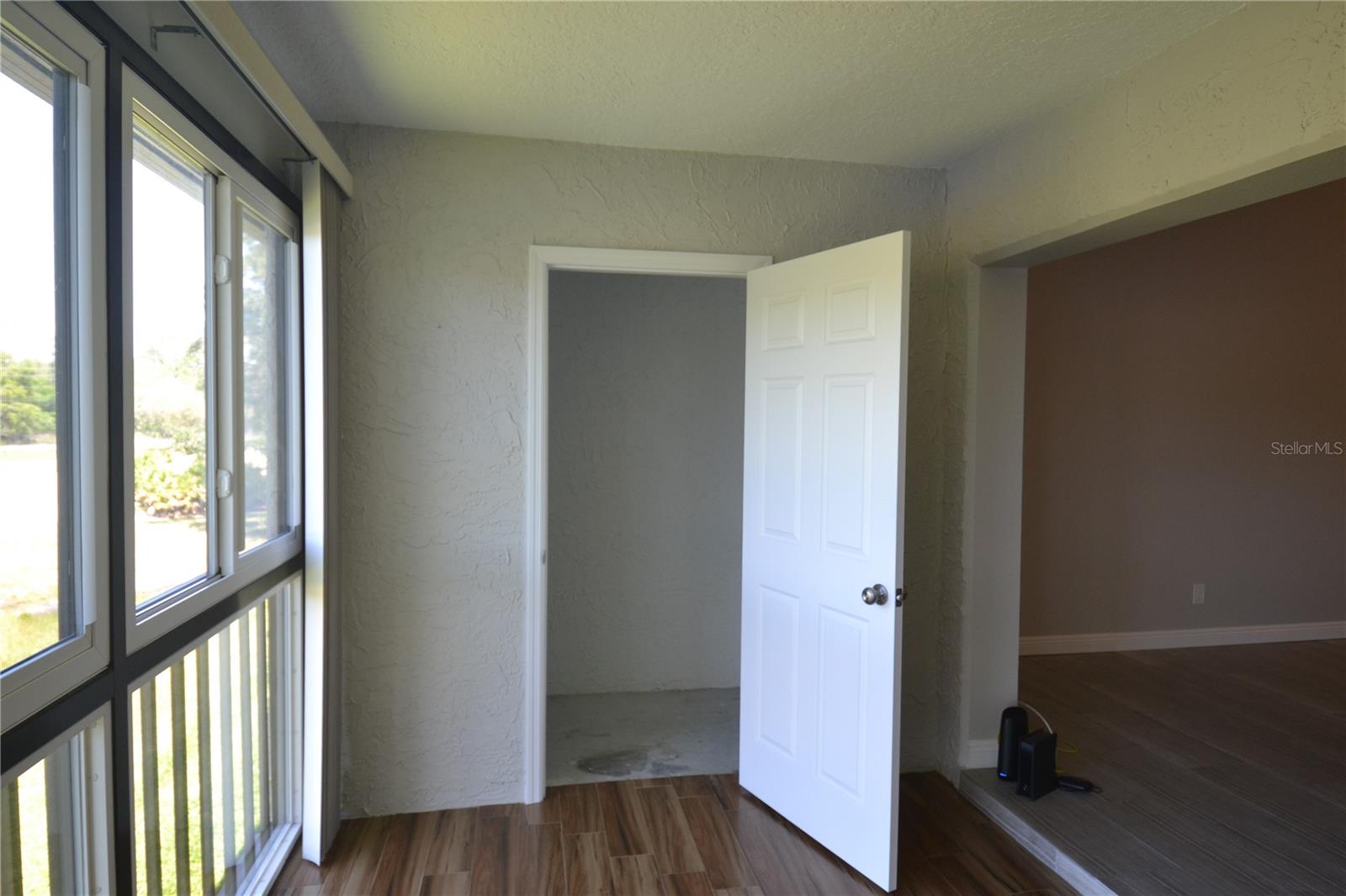 1801 E Lake Rd #9e Property Photo 18