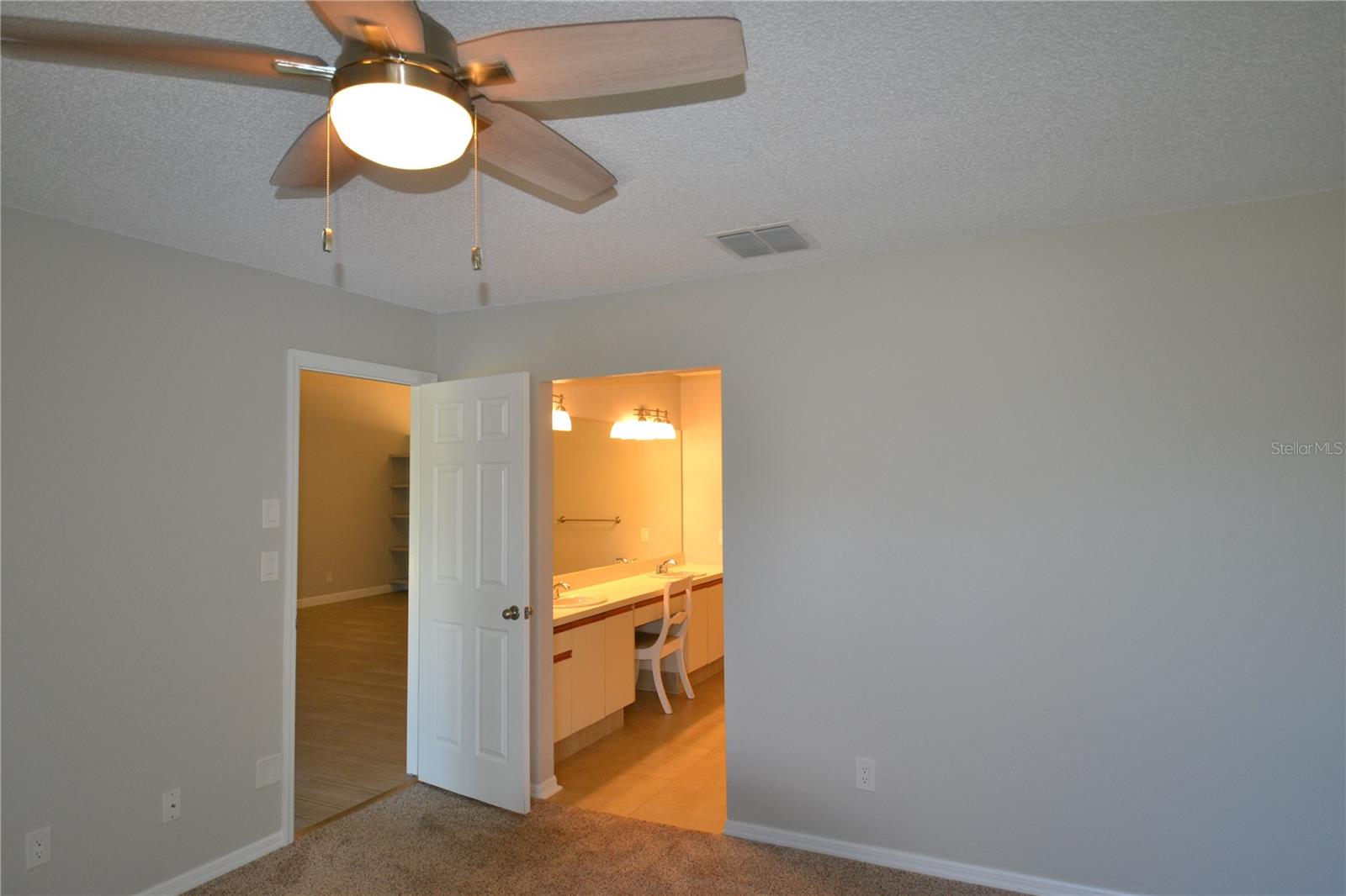 1801 E Lake Rd #9e Property Photo 25