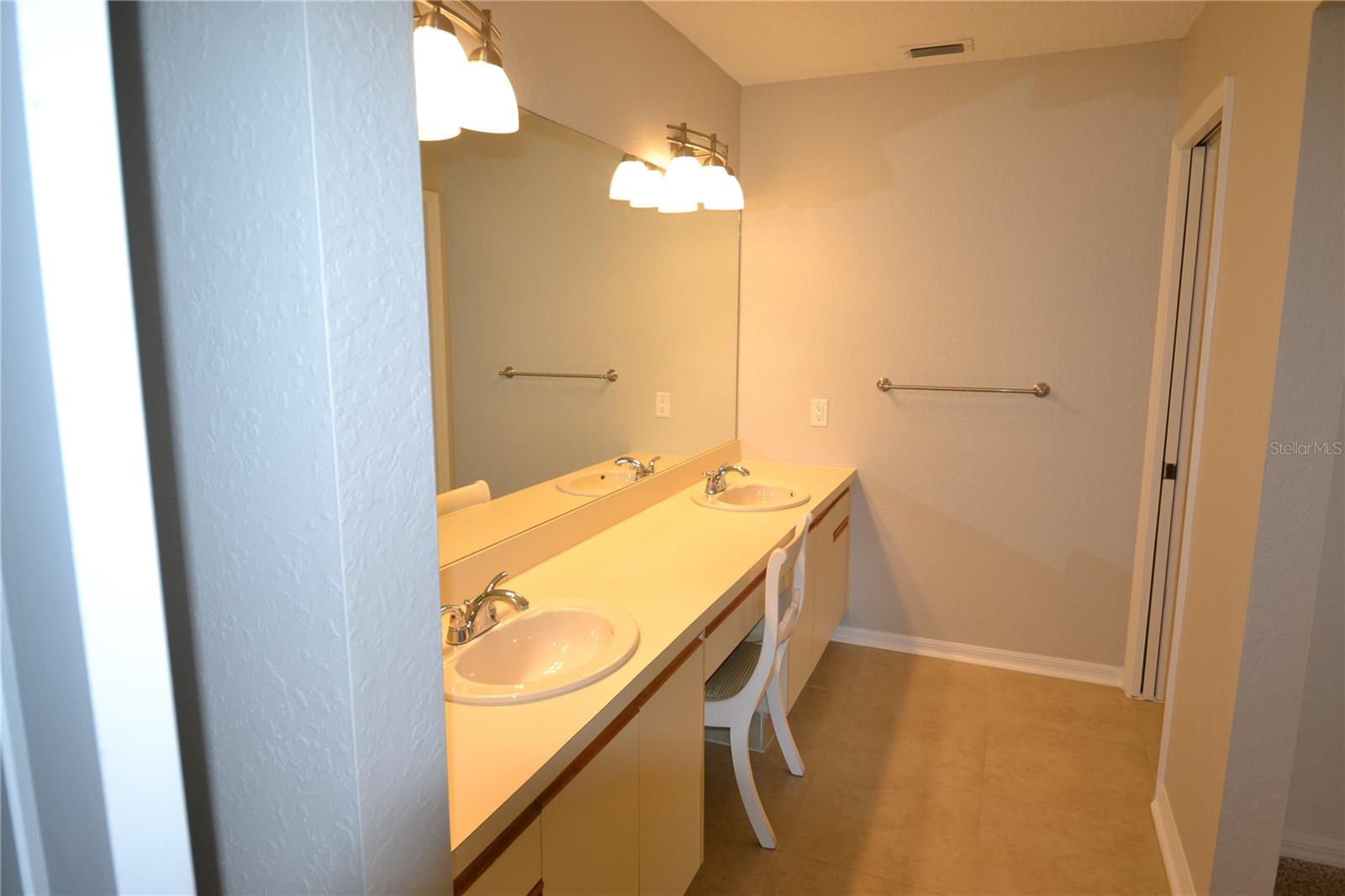 1801 E Lake Rd #9e Property Photo 26