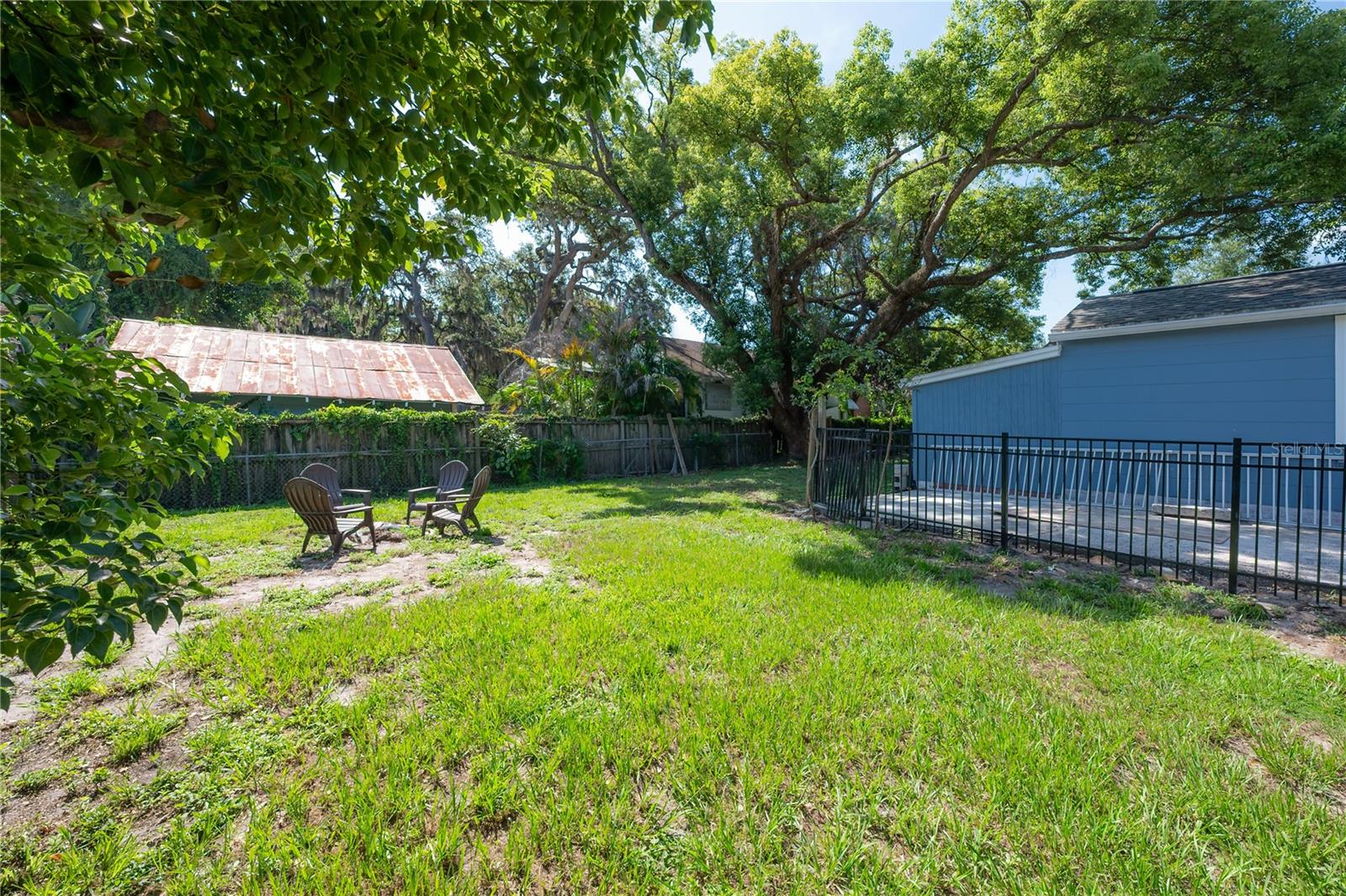 1300 E Henry Ave Property Photo 40