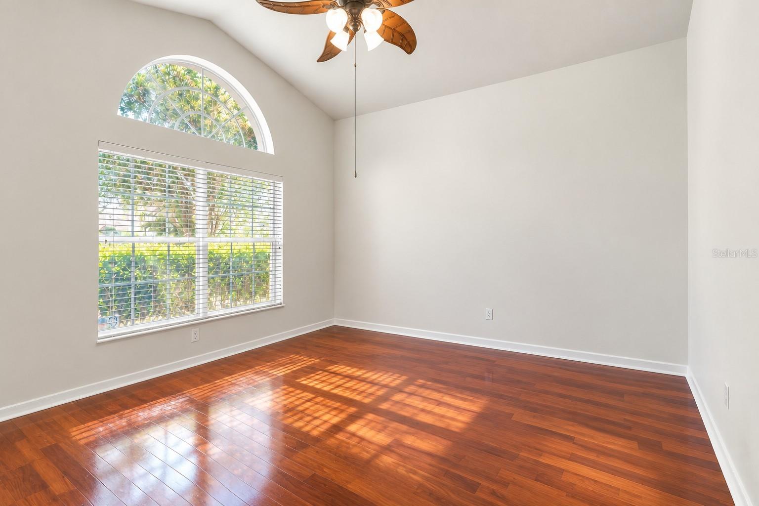 16132 Ivy Lake Dr Property Photo 14