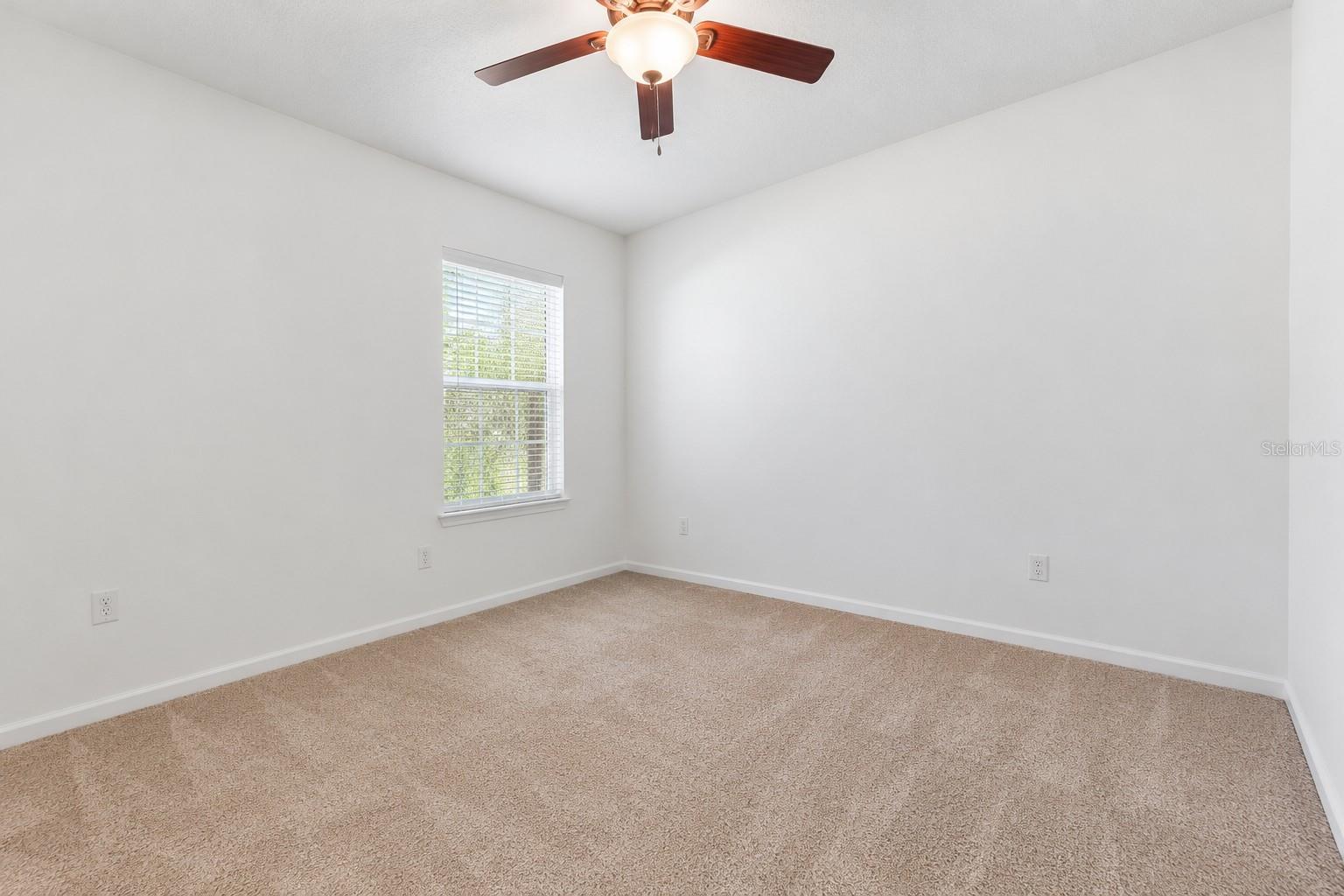 16132 Ivy Lake Dr Property Photo 19