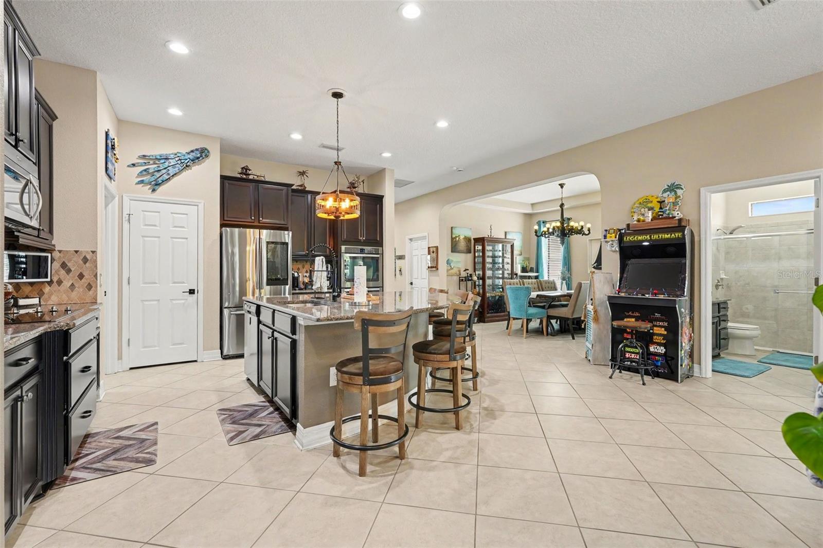7110 Redroot Ct Property Photo 12