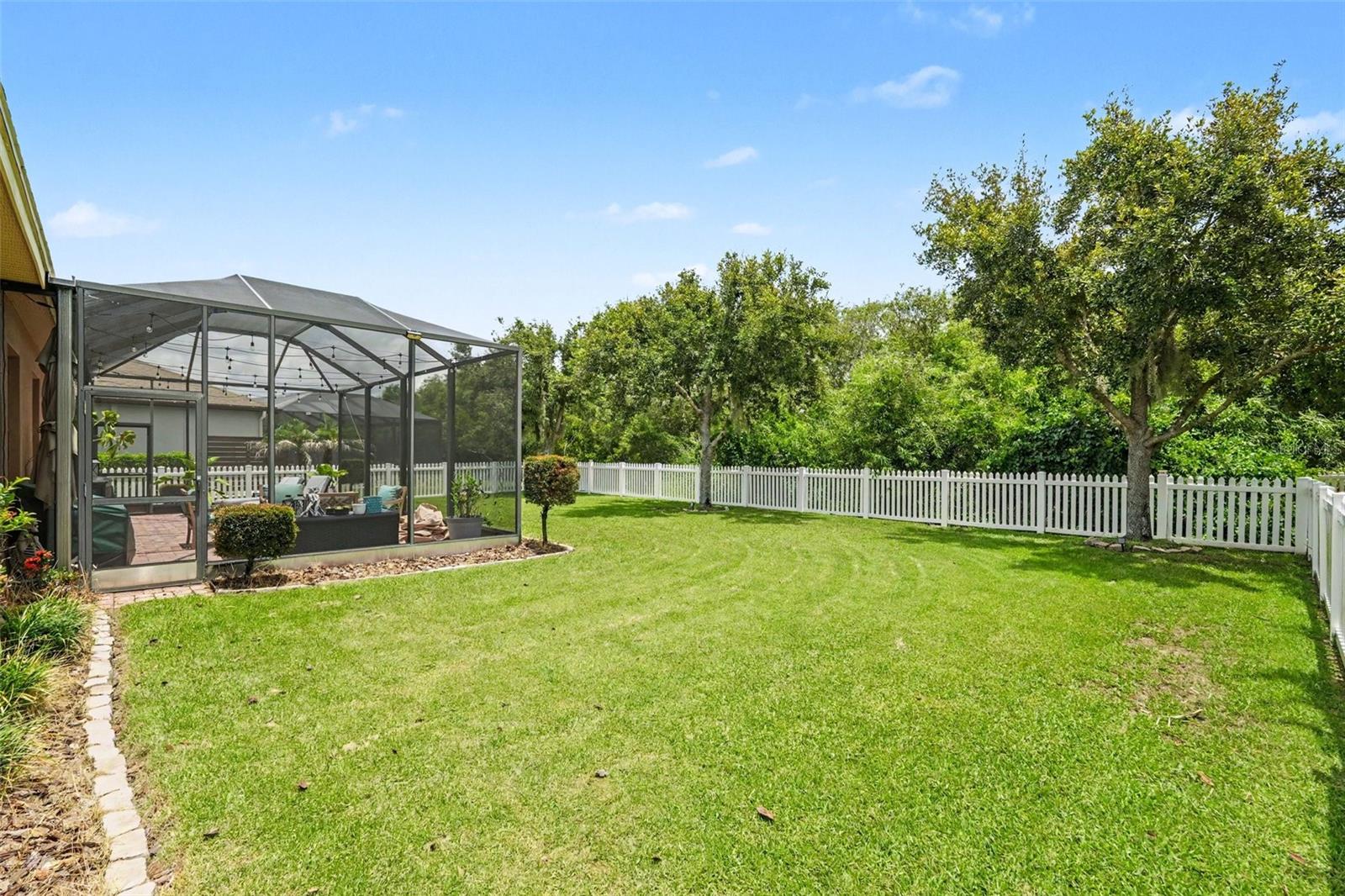 7110 Redroot Ct Property Photo 34