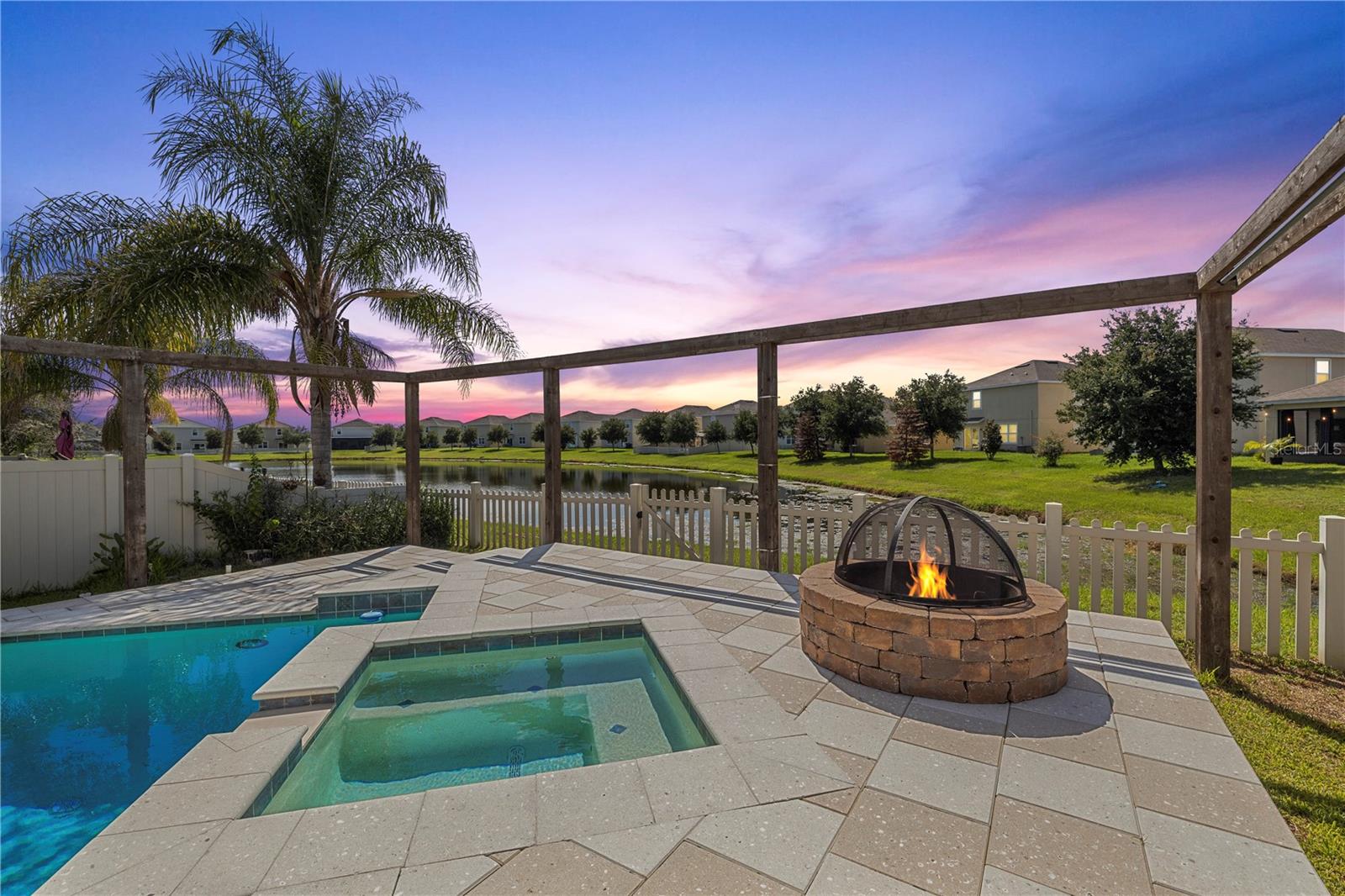 7789 Tuscan Bay Cir Property Photo 3