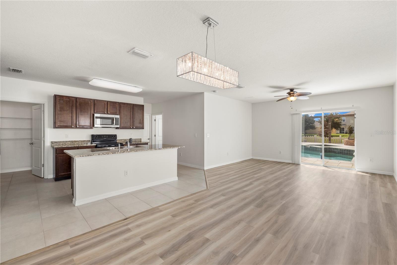7789 Tuscan Bay Cir Property Photo 9