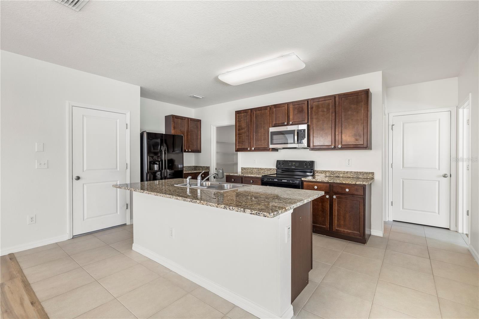 7789 Tuscan Bay Cir Property Photo 13