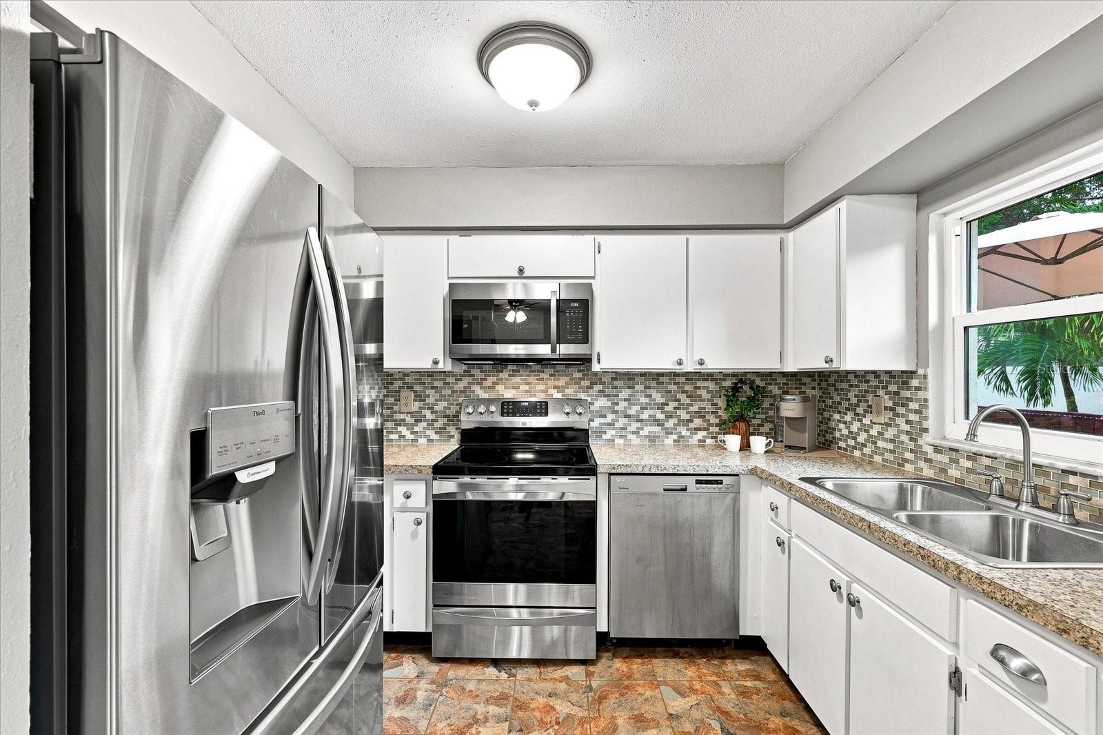 12828 128th Ave Property Photo 9