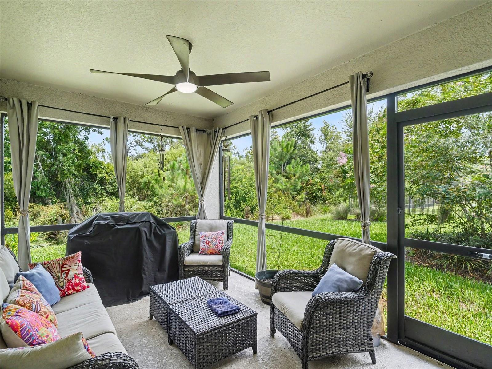 8514 Abalone Loop Property Photo 5