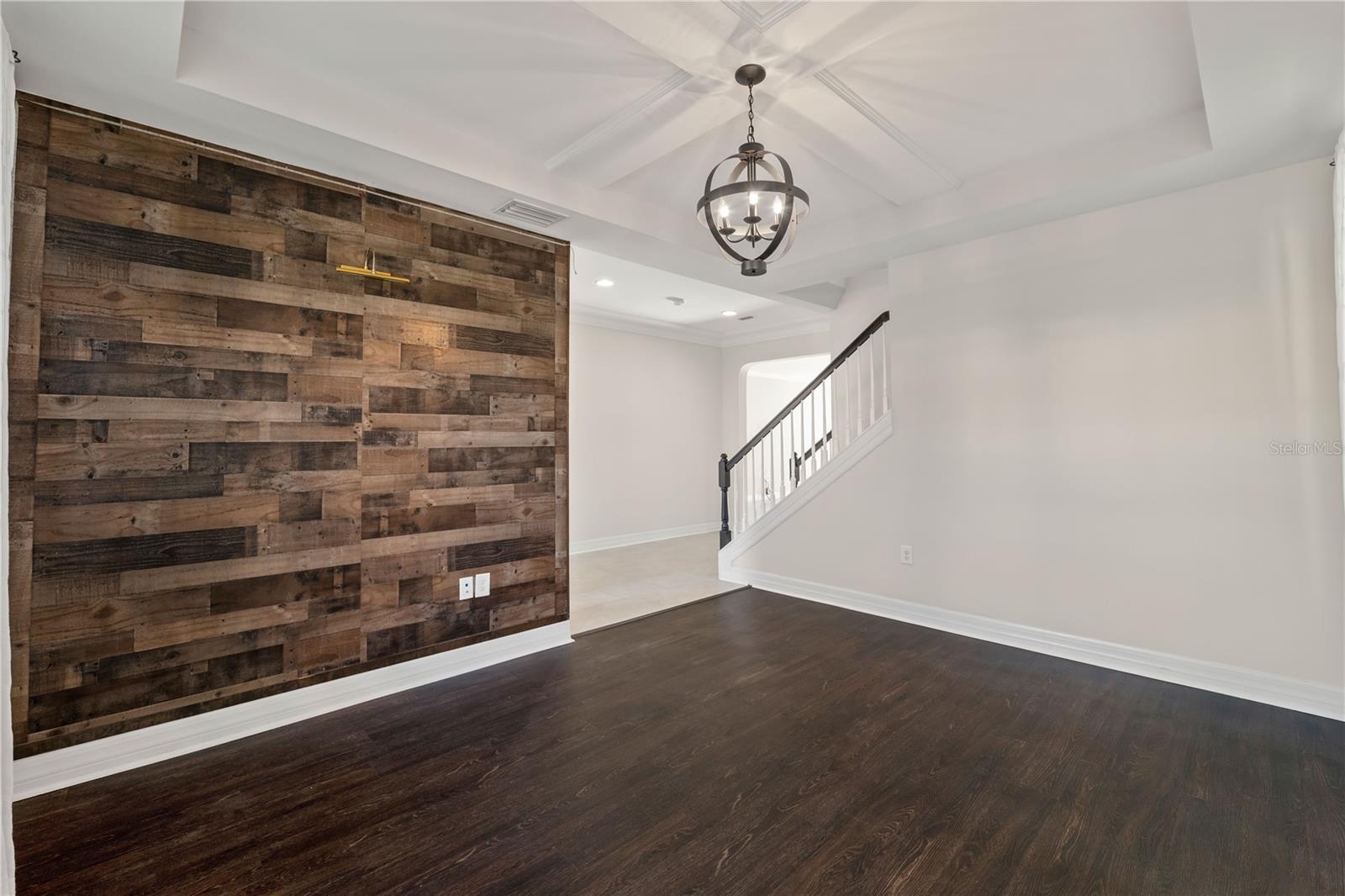 4522 Scarlet Loop Property Photo 4