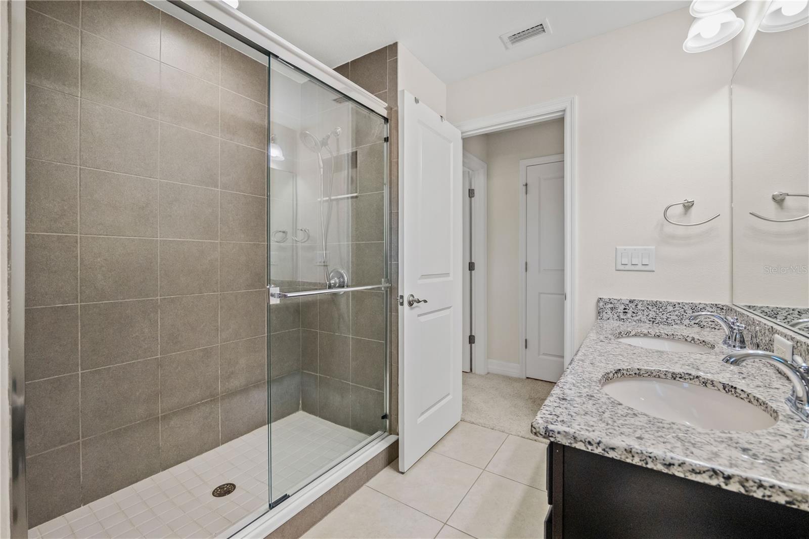 4522 Scarlet Loop Property Photo 22