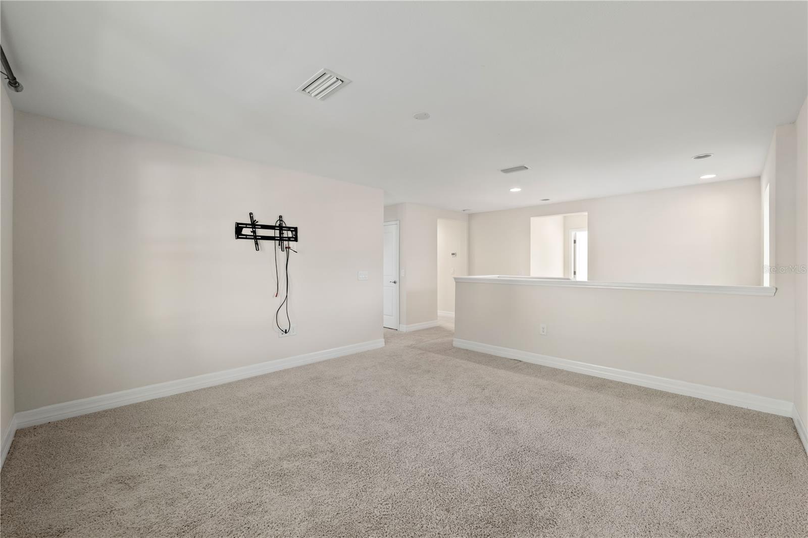 4522 Scarlet Loop Property Photo 27