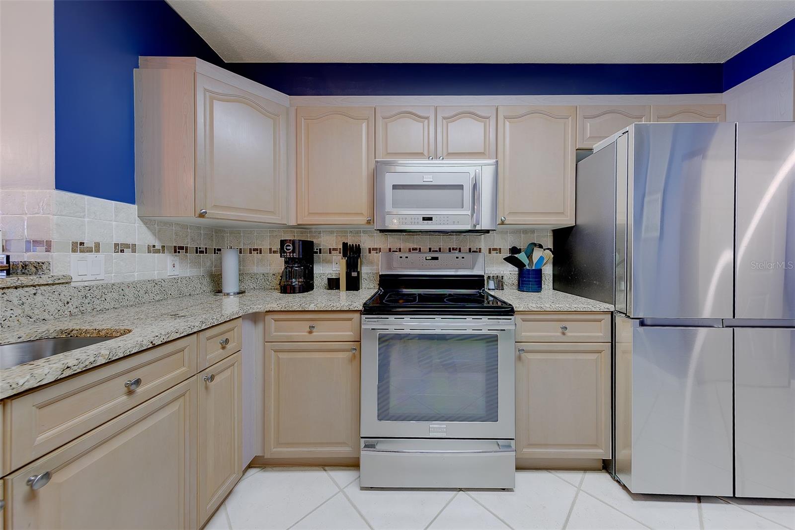 16550 Gulf Blvd #342 Property Photo 9