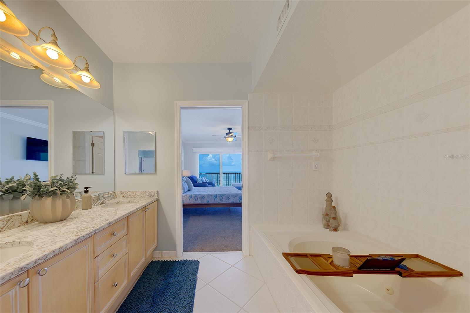 16550 Gulf Blvd #342 Property Photo 23