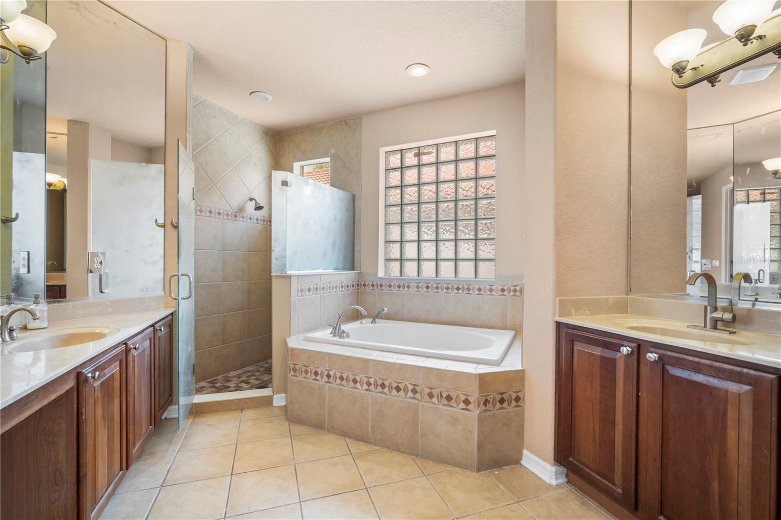 8950 Tuscan Valley Pl Property Photo 24