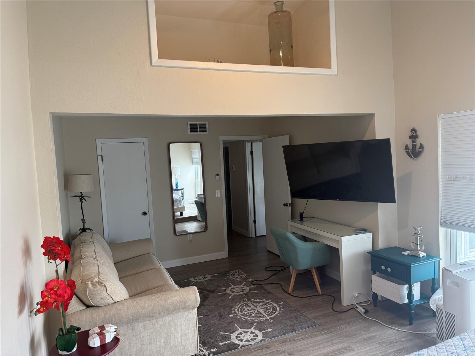 315 Medallion Blvd #h Property Photo 26