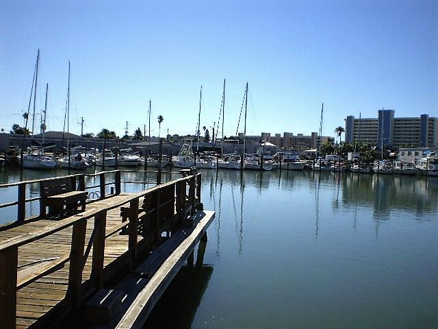 315 Medallion Blvd #h Property Photo 41