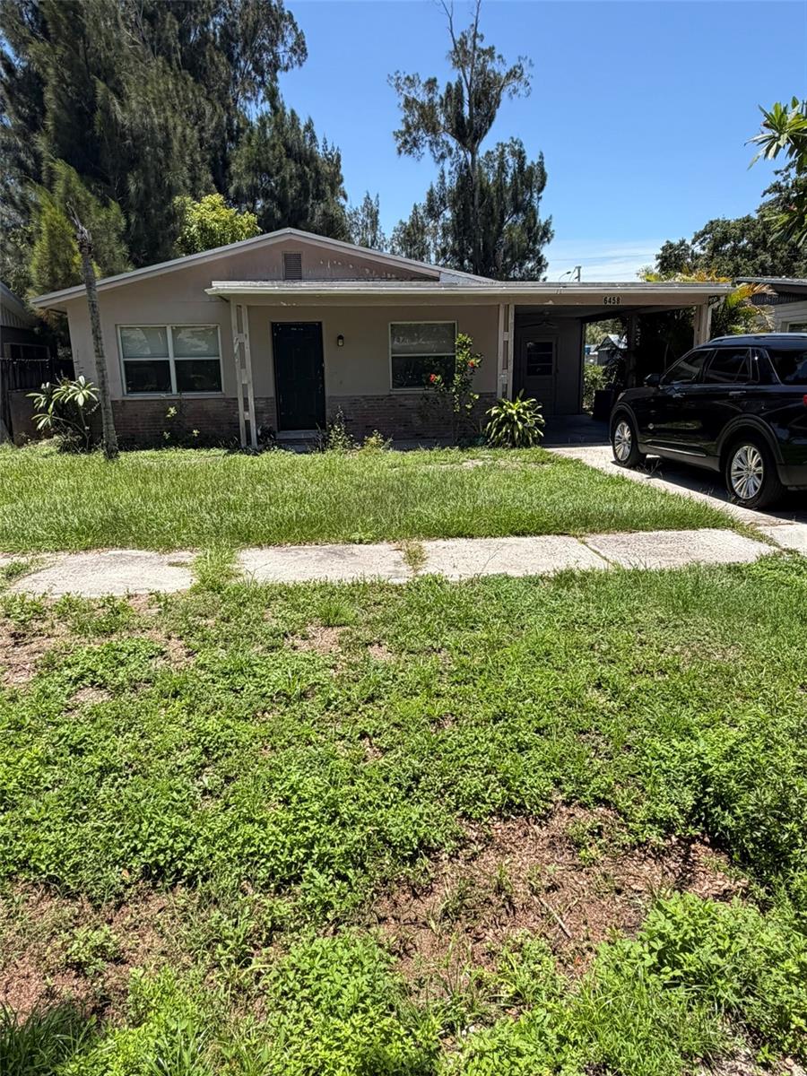 6458 79th Ave N Property Photo 1