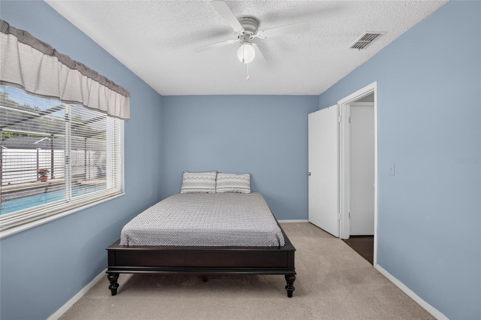 15112 Roundup Dr Property Photo 25
